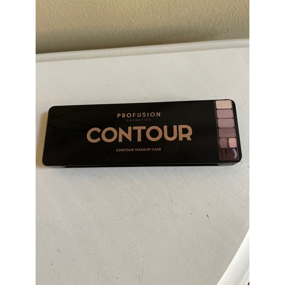Profusion Contour Makeup Palette with Neutral Shades And Brush